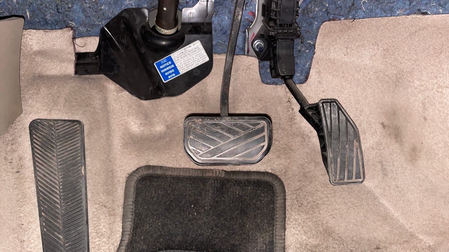 Used 2018 Maruti Suzuki Dzire VXi AMT Petrol Automatic interior PEDALS VIEW
