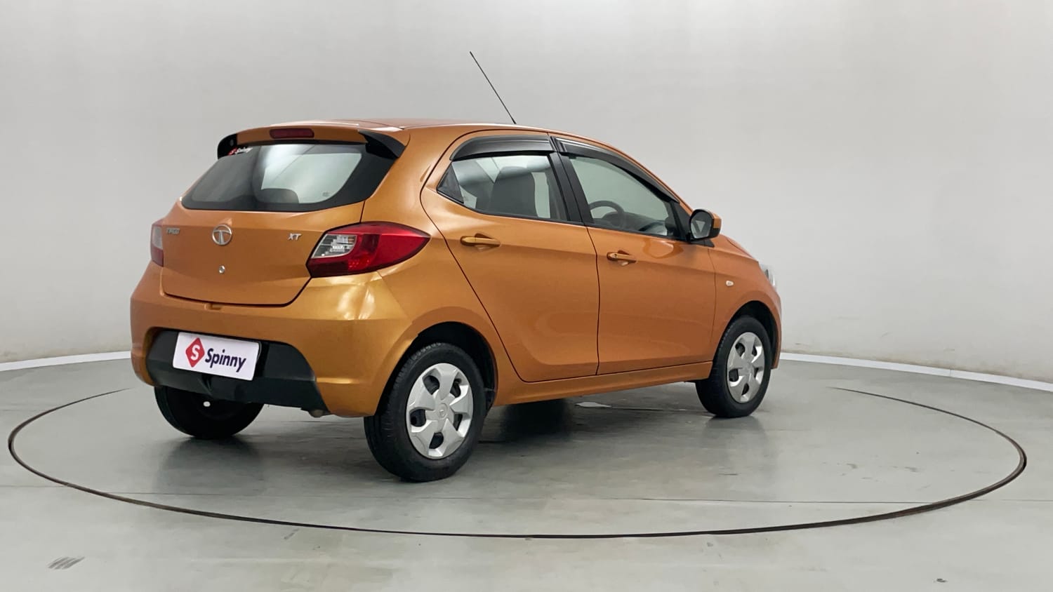 Used 2016 Tata Tiago Revotron XT Petrol Manual exterior RIGHT REAR CORNER VIEW