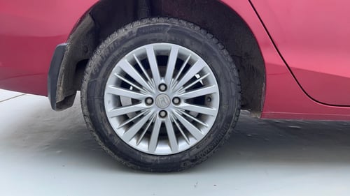 Used 2021 Honda City V Petrol Petrol Manual tyres RIGHT REAR TYRE RIM VIEW
