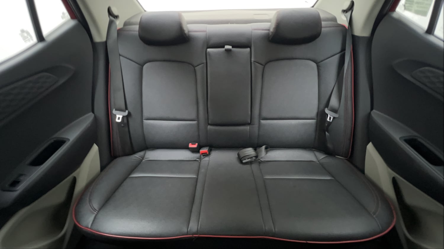 Used 2022 Hyundai Aura SX Plus 1.2 AMT Petrol Petrol Automatic interior REAR SEAT CONDITION VIEW