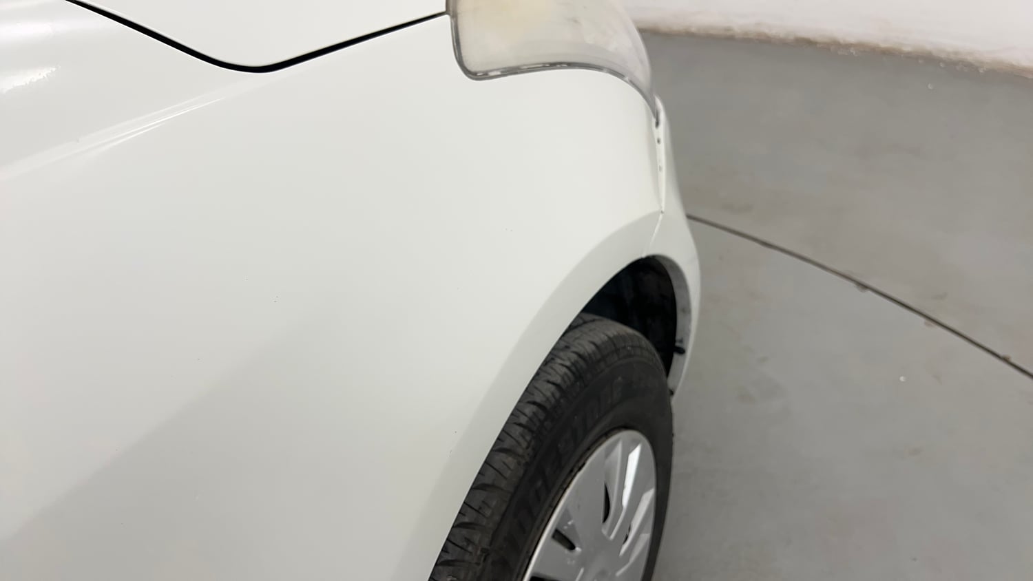 Used 2013 Maruti Suzuki Swift VXi Petrol Manual dents MINOR SCRATCH