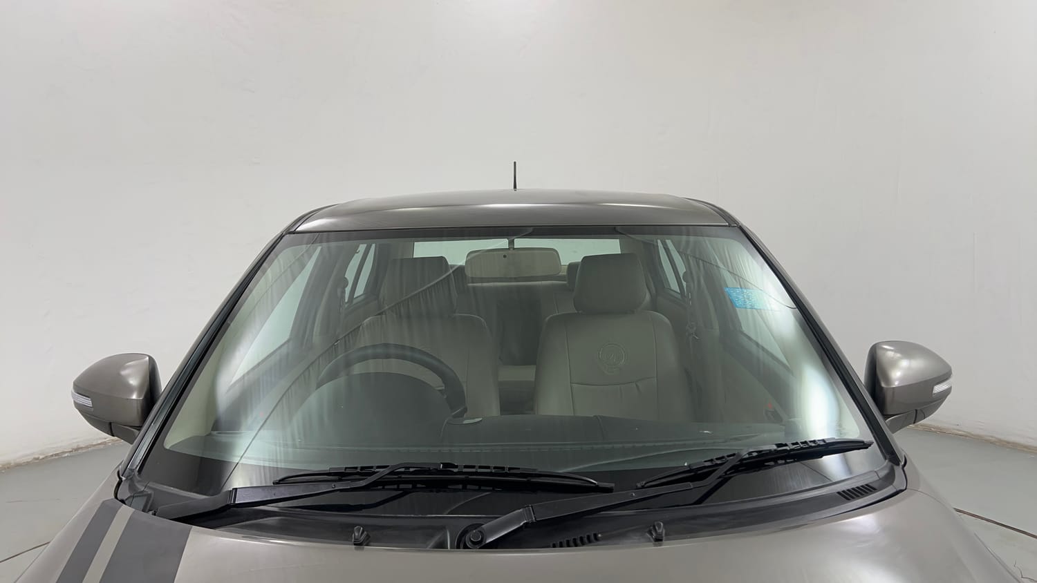 Used 2015 Maruti Suzuki Swift Dzire VXI Petrol Manual exterior FRONT WINDSHIELD VIEW