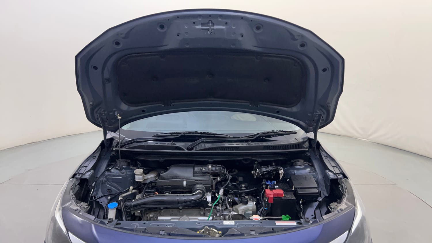 Used 2023 Toyota Glanza V AMT Petrol Automatic engine ENGINE & BONNET OPEN FRONT VIEW