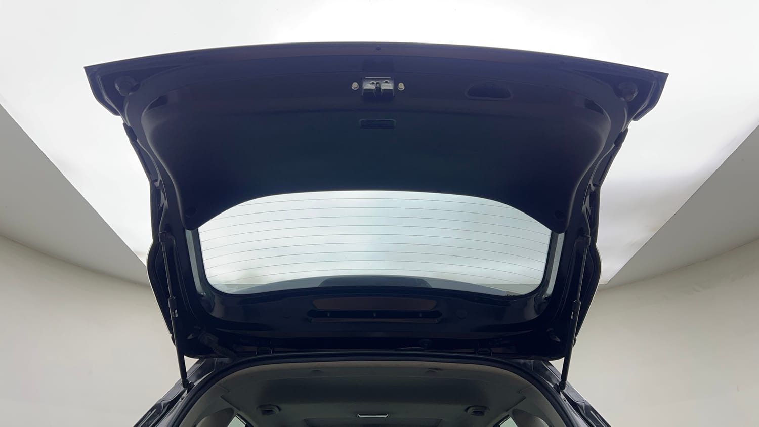 Used 2022 Kia Seltos GTX Plus 1.5 Diesel AT Diesel Automatic interior DICKY DOOR OPEN VIEW