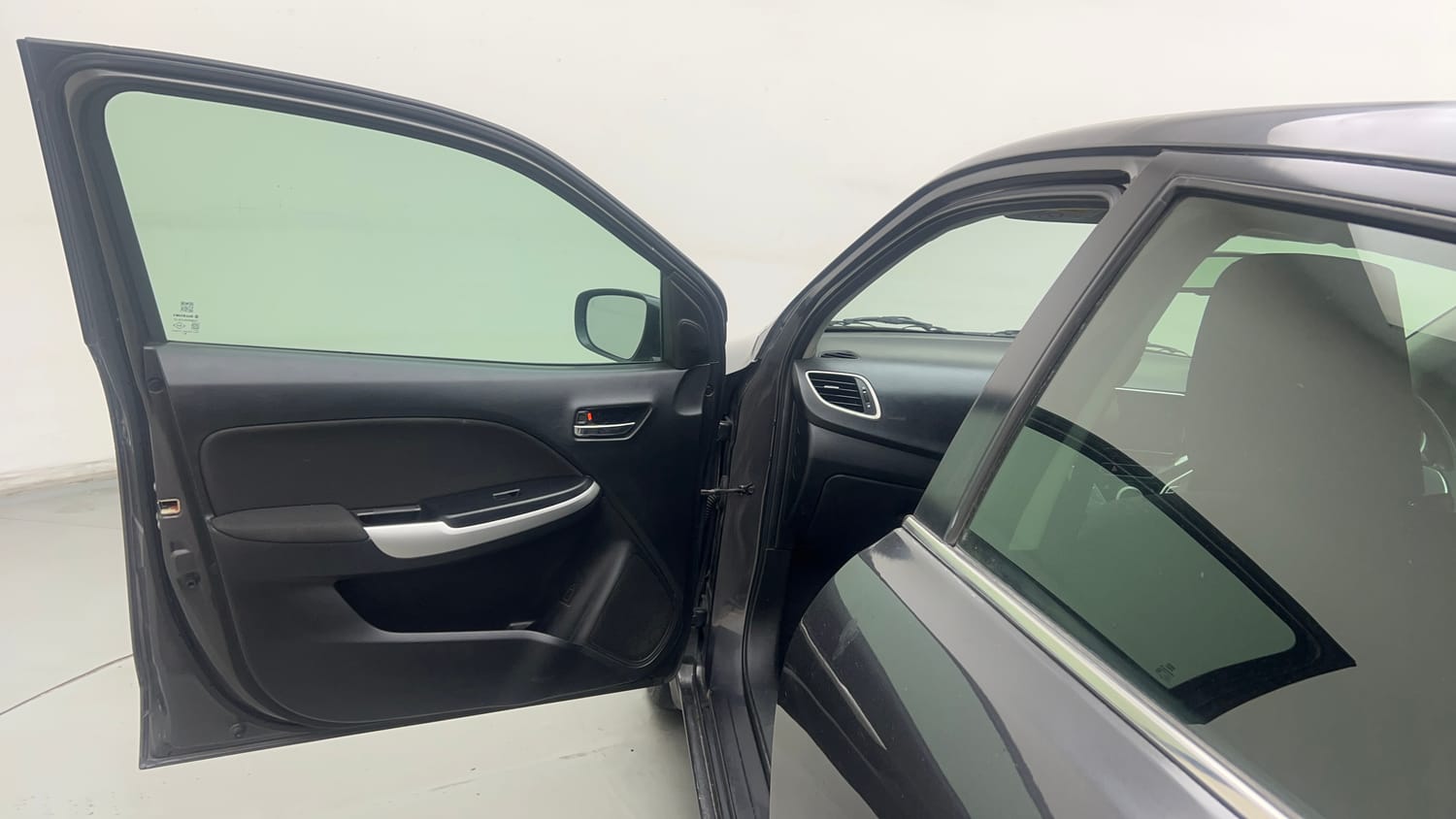 Used 2018 Maruti Suzuki Baleno Alpha 1.2 AT Petrol Automatic interior LEFT FRONT DOOR OPEN VIEW