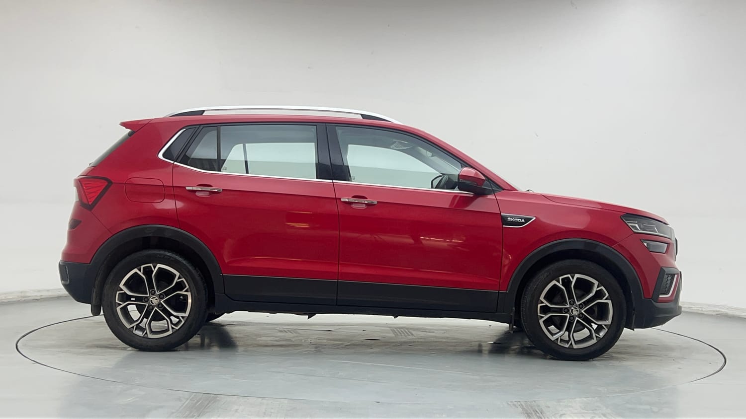 Used 2022 Skoda Kushaq Style 1.0L TSI AT Petrol Automatic exterior RIGHT SIDE VIEW