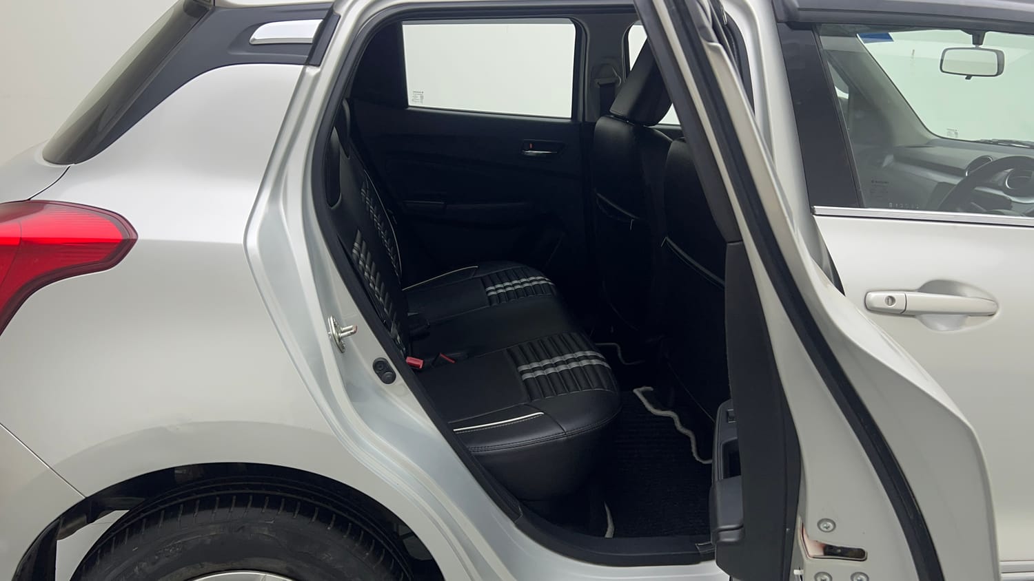 Used 2022 Maruti Suzuki Swift VXi Petrol Manual interior RIGHT SIDE REAR DOOR CABIN VIEW