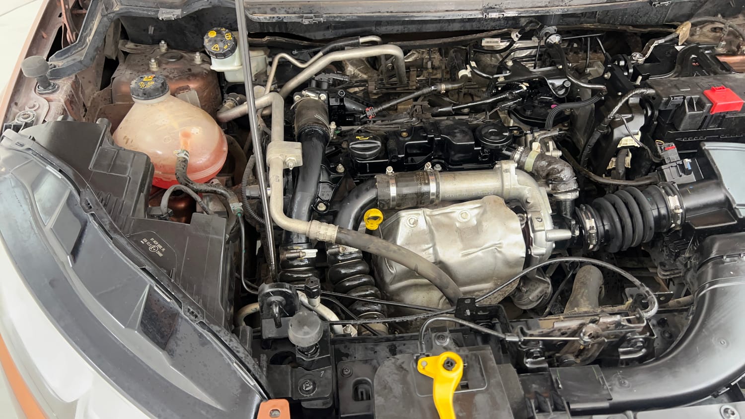 Used 2019 Ford EcoSport Titanium + 1.5L TDCi Diesel Manual engine ENGINE RIGHT SIDE VIEW