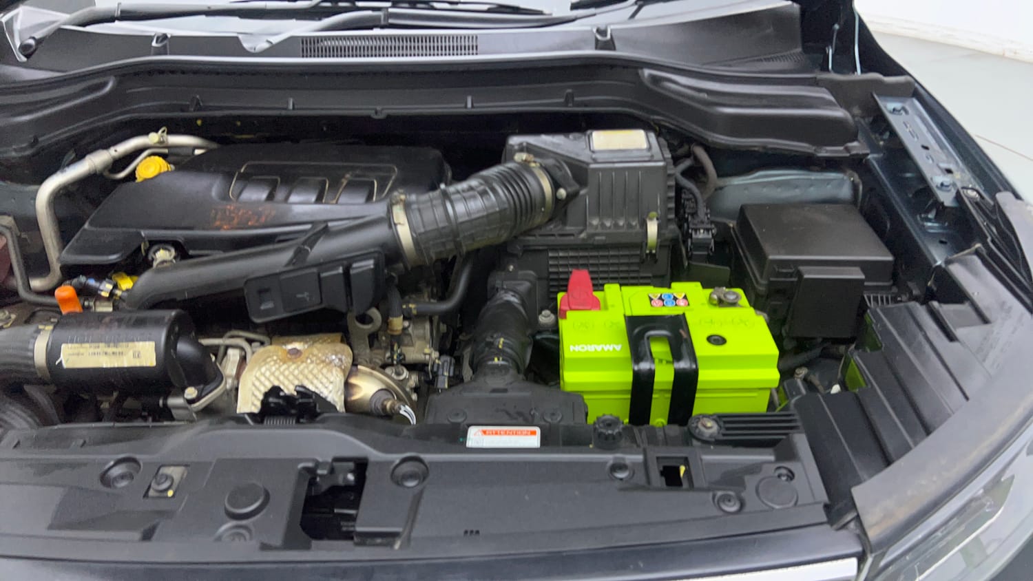 Used 2021 Mahindra XUV 300 W8 1.2 Petrol Petrol Manual engine ENGINE LEFT SIDE VIEW