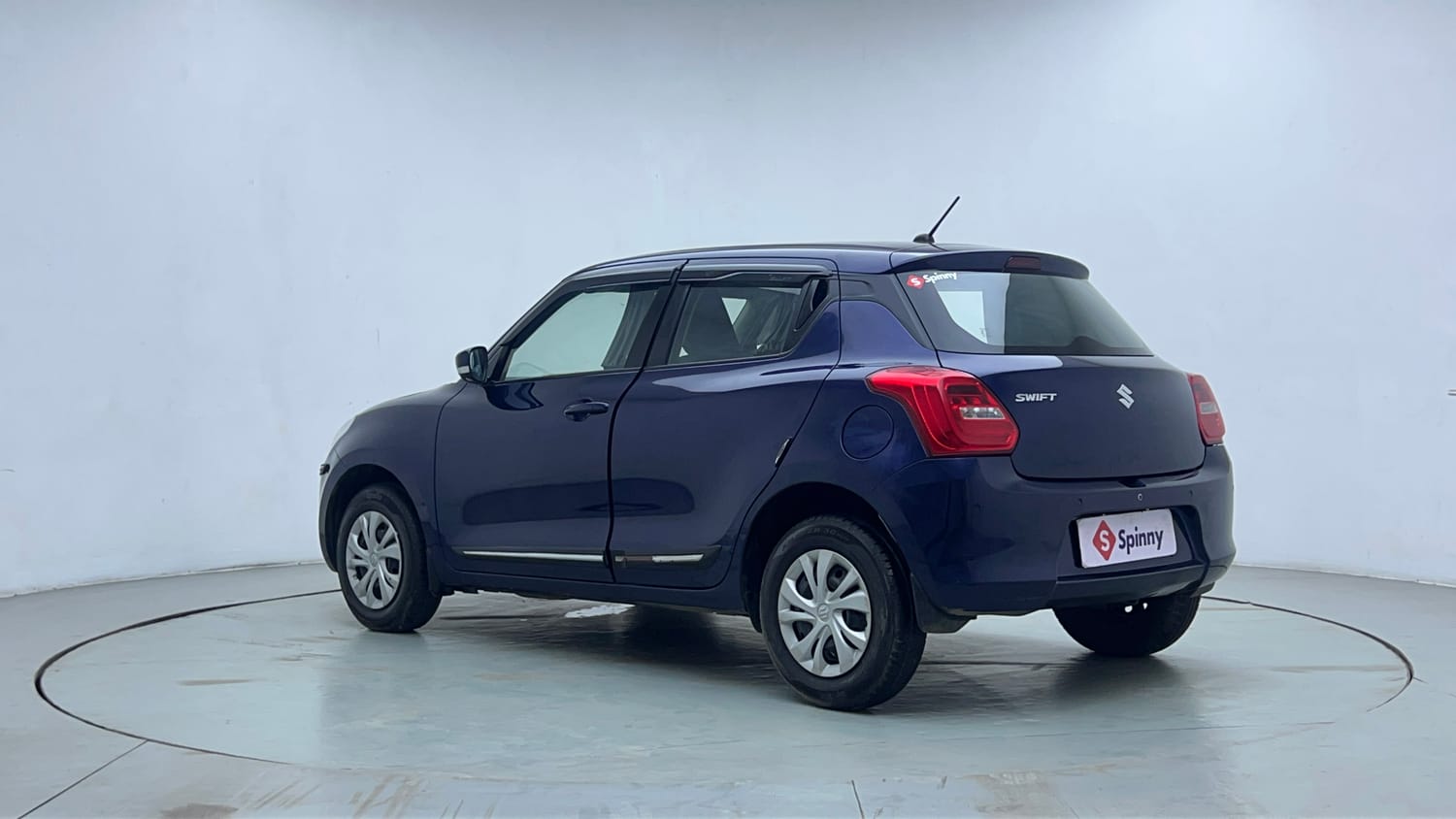 Used 2023 Maruti Suzuki Swift VXi AMT Petrol Automatic exterior LEFT REAR CORNER VIEW