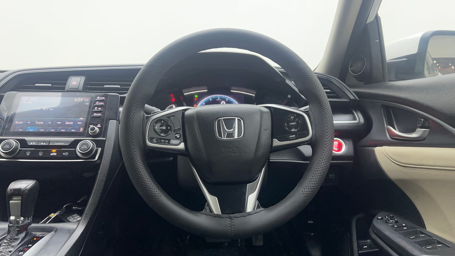 Used 2019 Honda Civic VX CVT Petrol Petrol Automatic interior STEERING VIEW