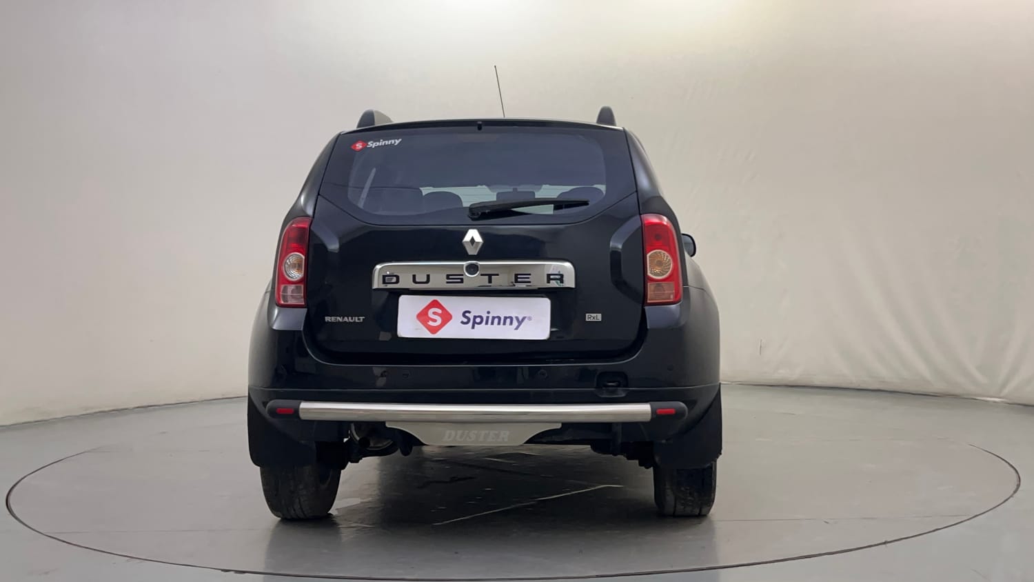 Used 2015 Renault Duster RxL Petrol Petrol Manual exterior BACK VIEW