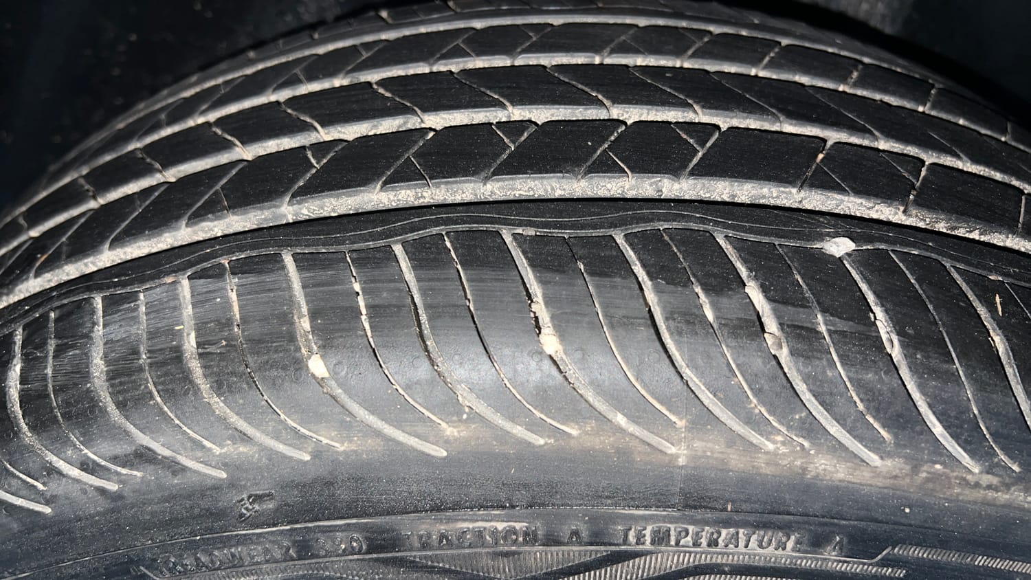 Used 2021 Skoda Kushaq Active 1.0 TSI MT Petrol Manual tyres RIGHT REAR TYRE TREAD VIEW