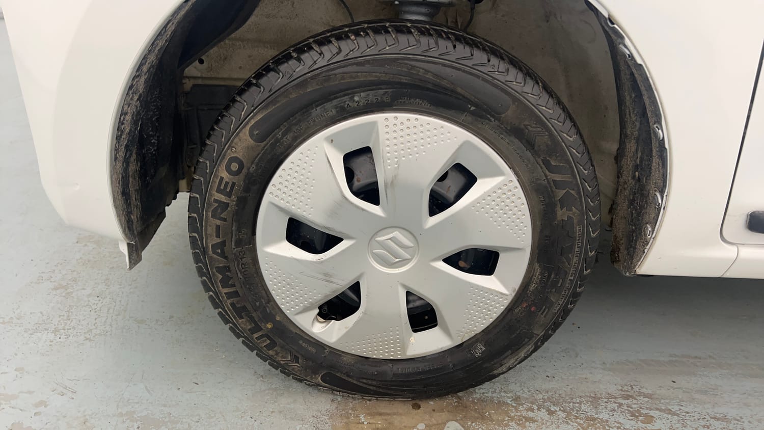 Used 2023 Maruti Suzuki Alto K10 VXi Plus Petrol Manual tyres LEFT FRONT TYRE RIM VIEW
