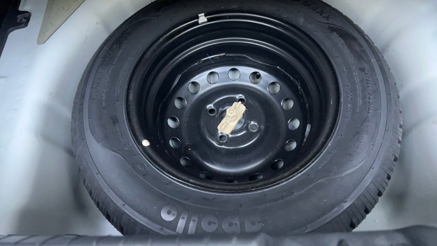 Used 2019 Hyundai Elite i20 Sportz Plus 1.2 Petrol Manual tyres SPARE TYRE VIEW