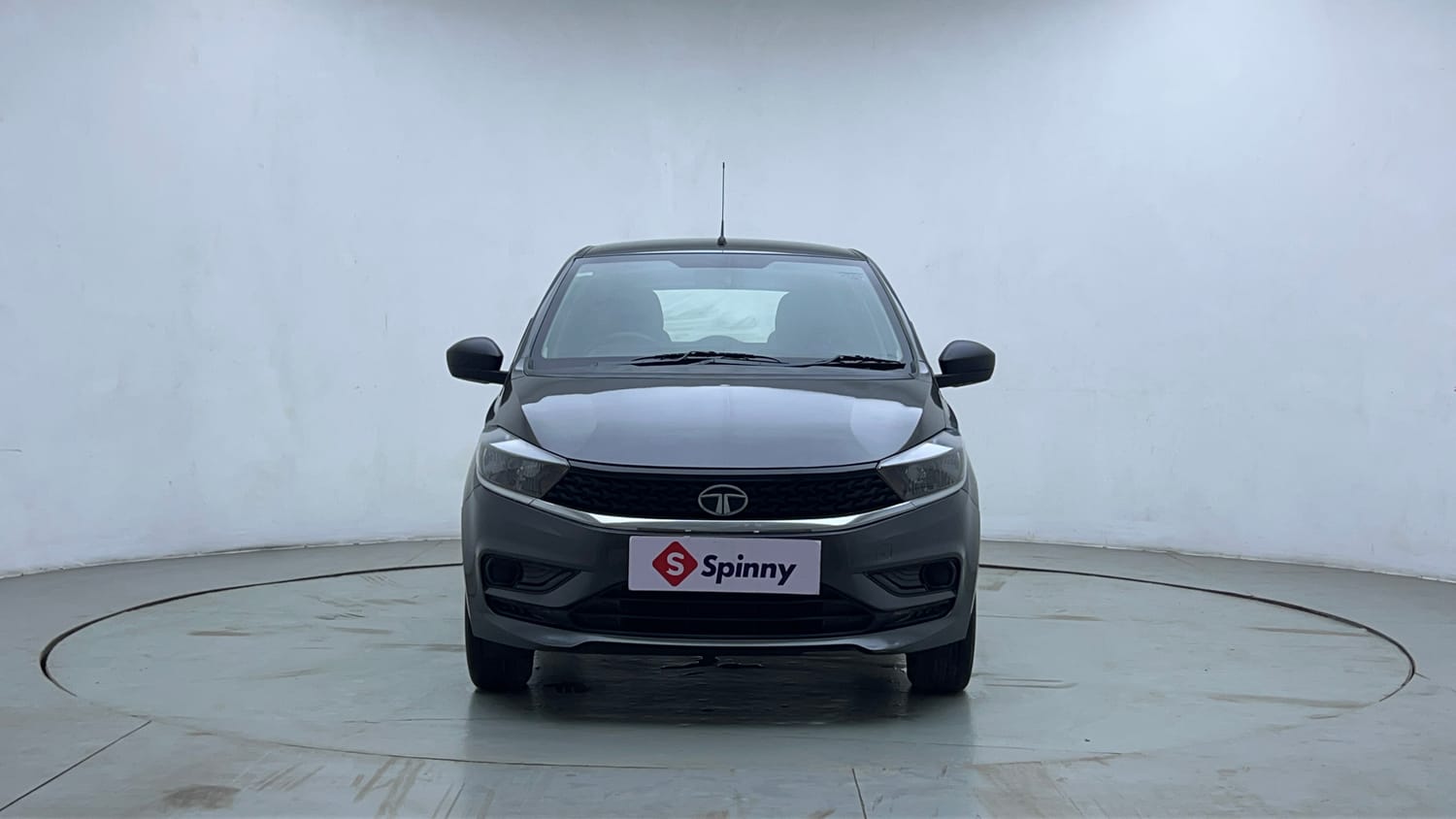 Used 2022 Tata Tiago XE Petrol Manual exterior FRONT VIEW