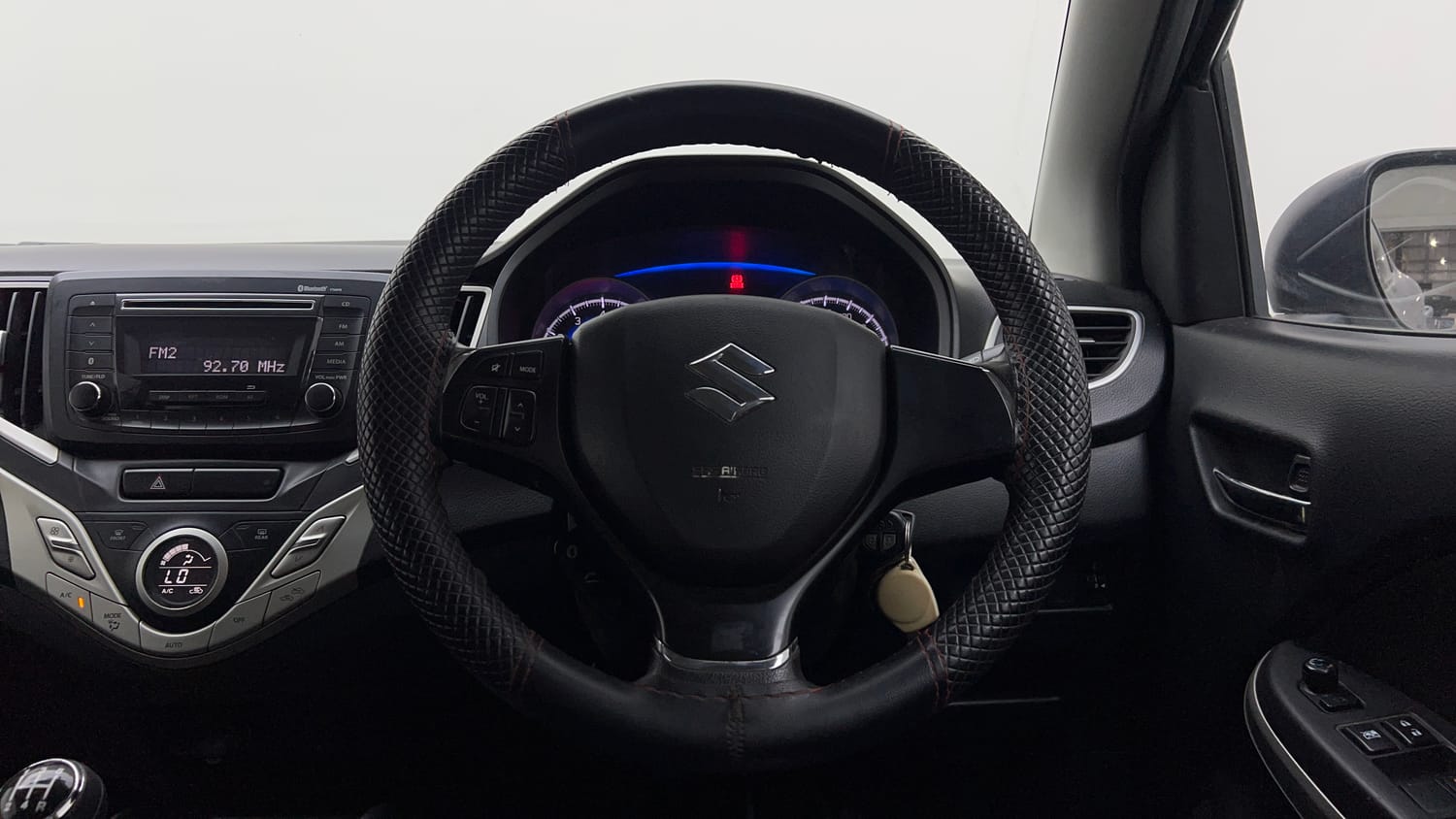 Used 2017 Maruti Suzuki Baleno Delta 1.2 Petrol Manual interior STEERING VIEW