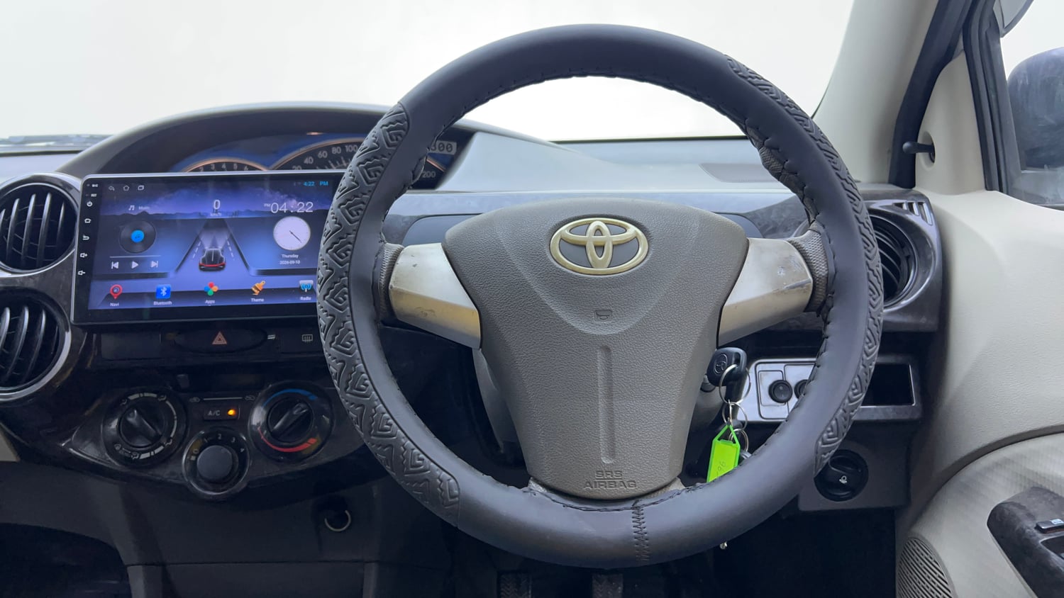 Used 2016 Toyota Etios Liva V Petrol Manual interior STEERING VIEW