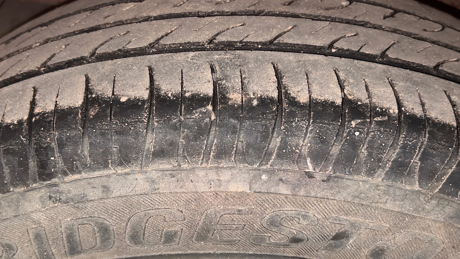 Used 2017 Maruti Suzuki Celerio VXi AMT Petrol Automatic tyres RIGHT REAR TYRE TREAD VIEW