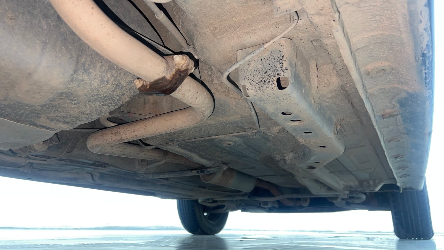 Used 2022 Tata Tigor XZ Plus CNG Cng Manual extra REAR RIGHT UNDERBODY VIEW
