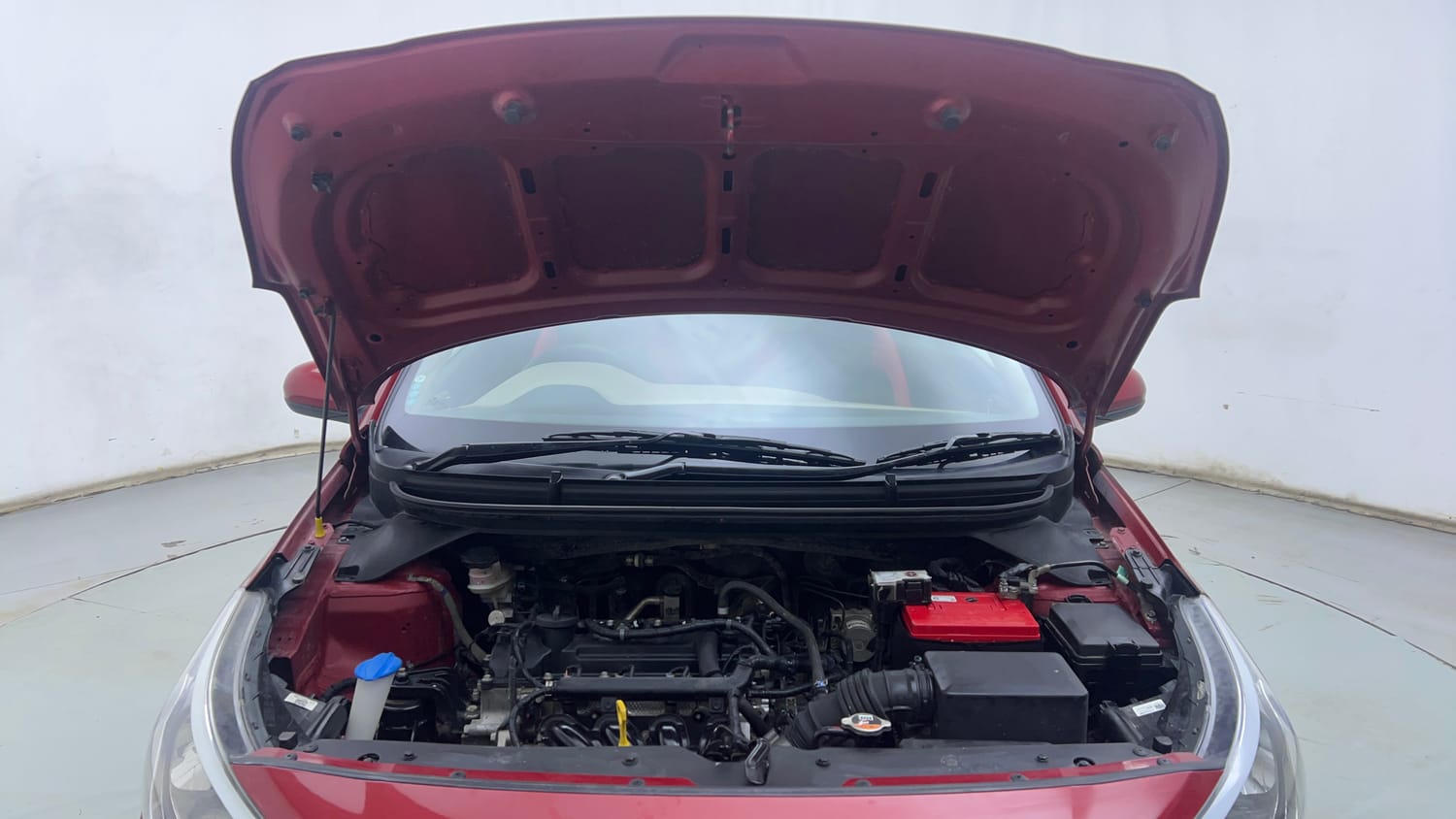 Used 2019 Hyundai Elite i20 Magna Plus 1.2 Petrol Manual engine ENGINE & BONNET OPEN FRONT VIEW