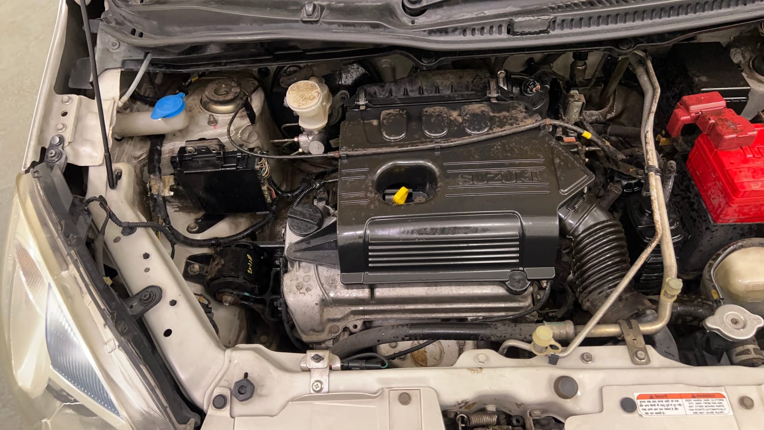 Used 2014 Maruti Suzuki Wagon R LXI CNG Cng Manual engine ENGINE RIGHT SIDE VIEW