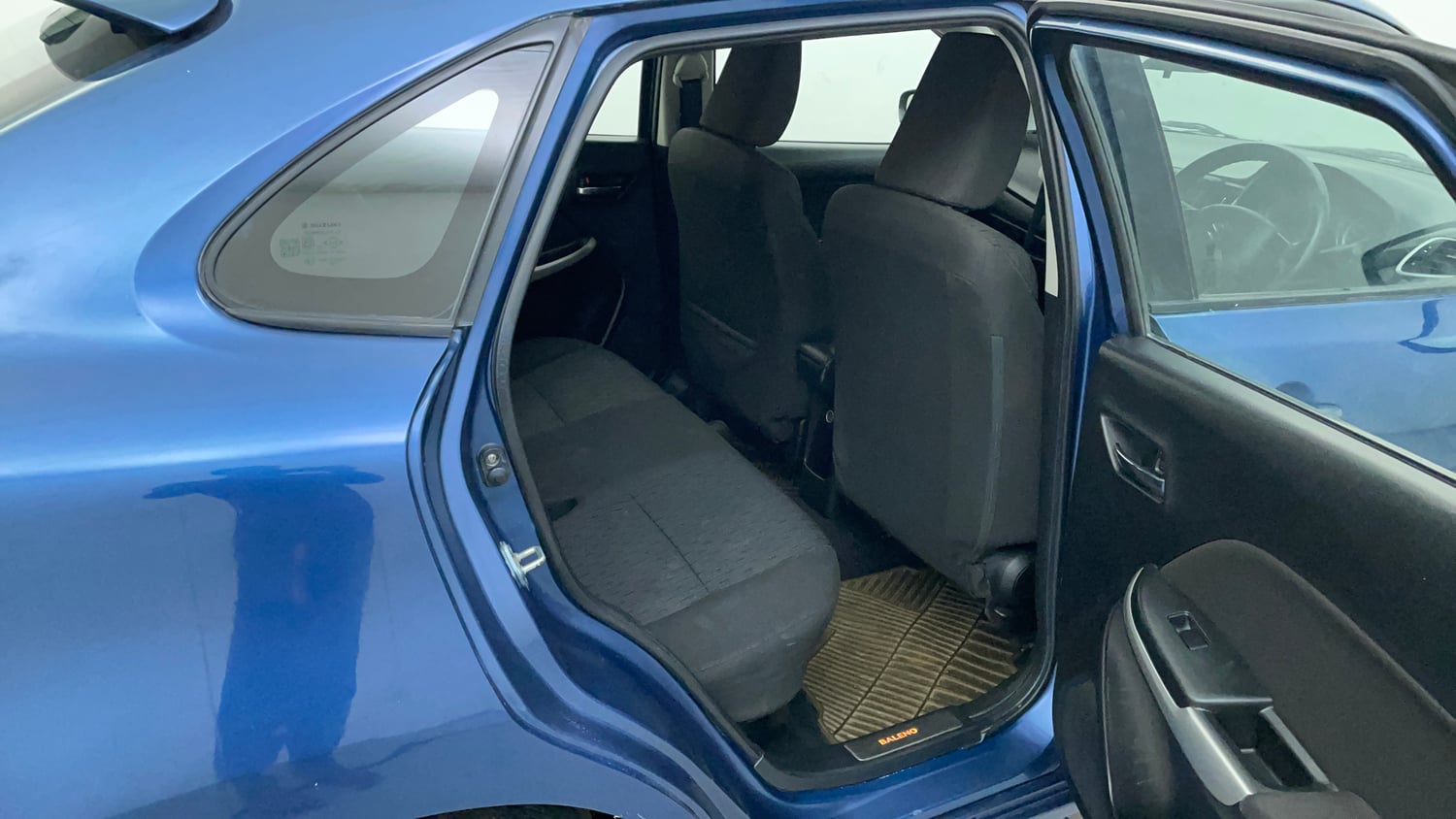 Used 2017 Maruti Suzuki Baleno Delta 1.2 Petrol Manual interior RIGHT SIDE REAR DOOR CABIN VIEW