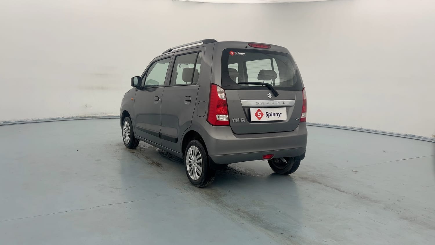 Used 2015 Maruti Suzuki Wagon R VXI Petrol Manual exterior LEFT REAR CORNER VIEW