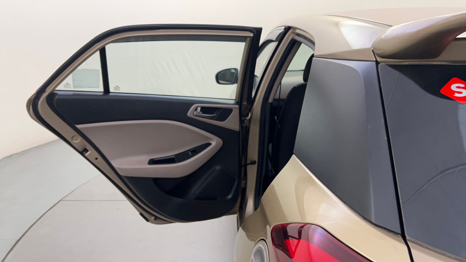 Used 2015 Hyundai Elite i20 Asta 1.2 Petrol Manual interior LEFT REAR DOOR OPEN VIEW