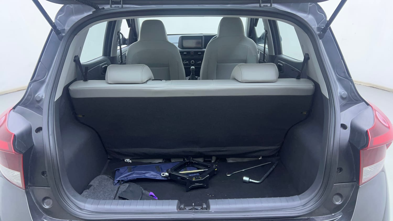 Used 2023 Hyundai Grand i10 Nios Era 1.2 Kappa VTVT Petrol Manual interior DICKY INSIDE VIEW