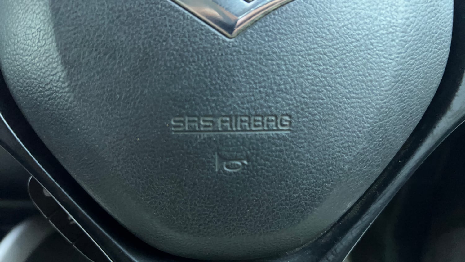 Used 2017 Maruti Suzuki Baleno Zeta 1.2 AT Petrol Automatic top_features Airbags