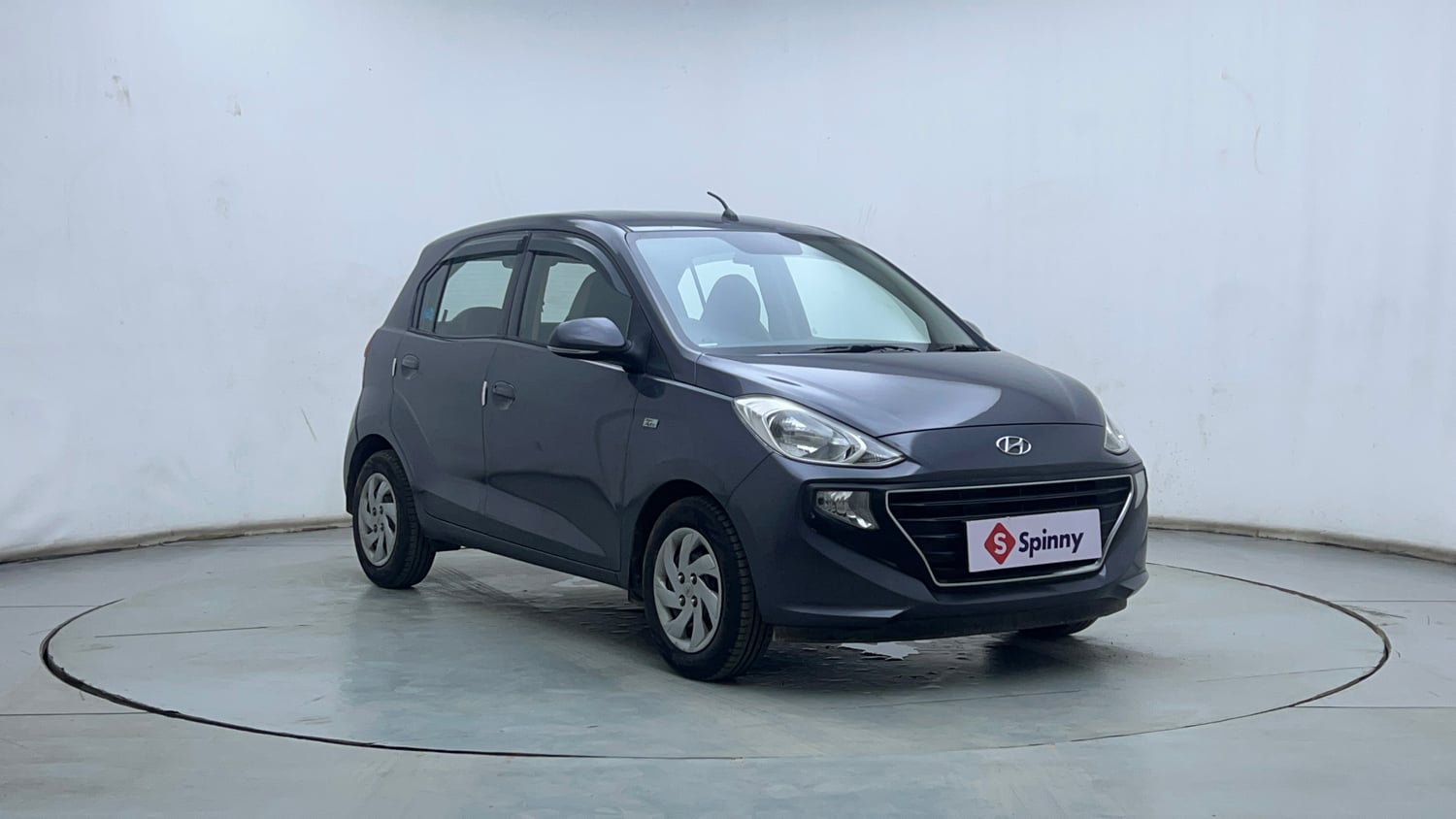 Used 2019 Hyundai Santro Sportz AMT Petrol Automatic exterior RIGHT FRONT CORNER VIEW
