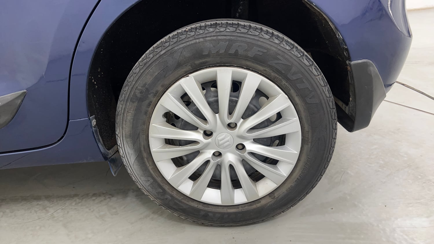 Used 2019 Maruti Suzuki Baleno Delta Petrol Manual tyres LEFT REAR TYRE RIM VIEW