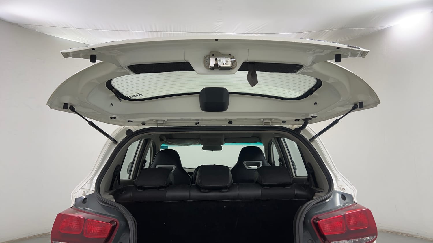 Used 2016 Mahindra KUV100 K8 6 STR Petrol Manual interior DICKY DOOR OPEN VIEW
