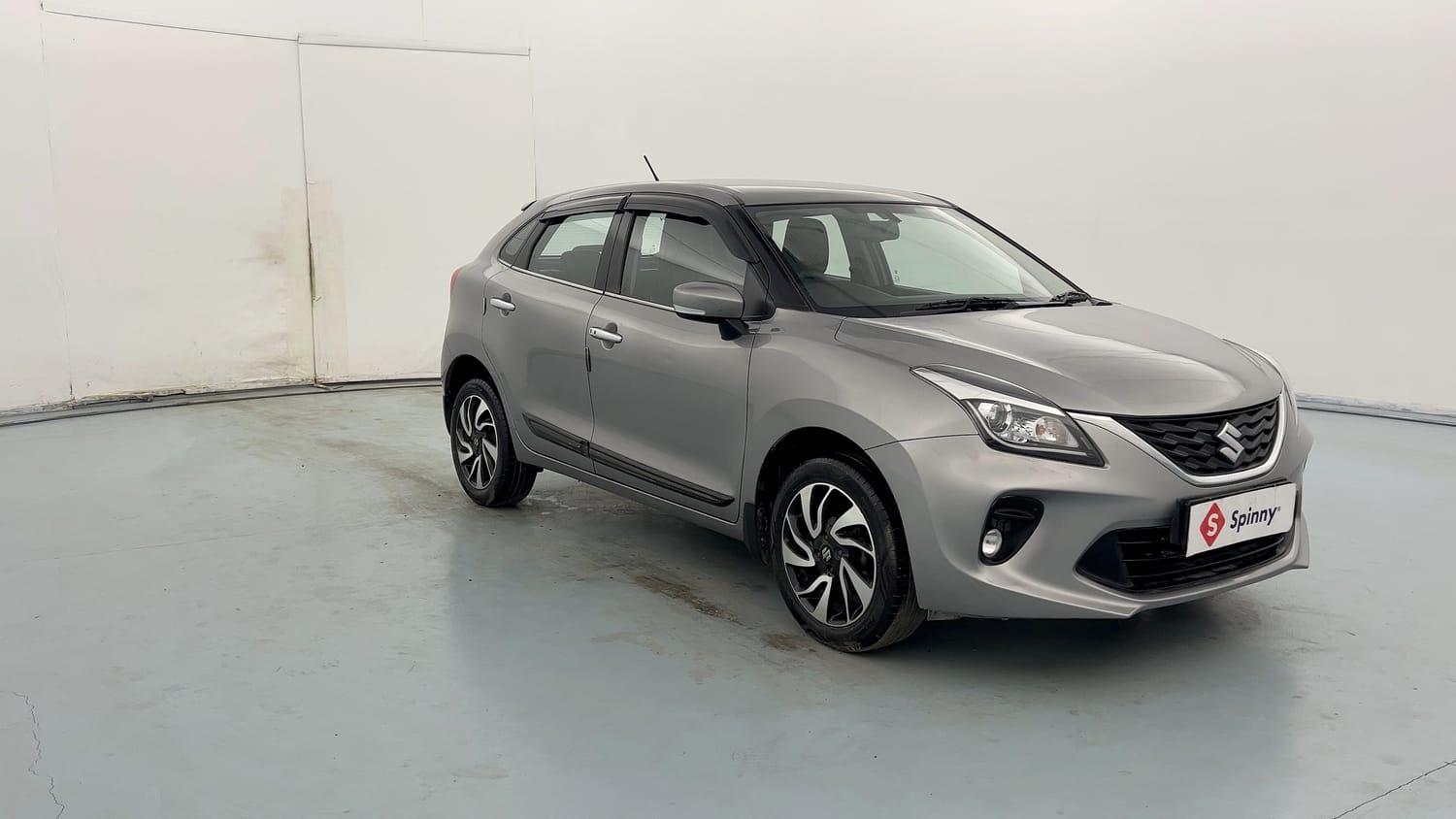 Used 2022 Maruti Suzuki Baleno Zeta Petrol Manual exterior RIGHT FRONT CORNER VIEW