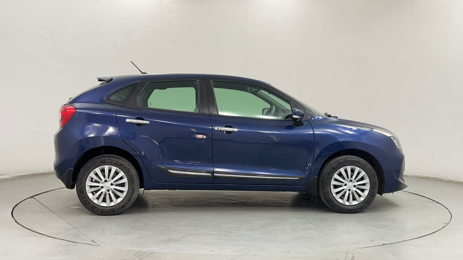 Used 2019 Maruti Suzuki Baleno Delta Petrol Manual exterior RIGHT SIDE VIEW