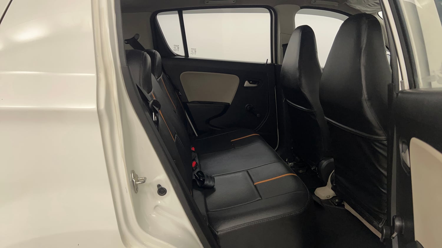 Used 2021 Maruti Suzuki Alto 800 LXi Petrol Manual interior RIGHT SIDE REAR DOOR CABIN VIEW