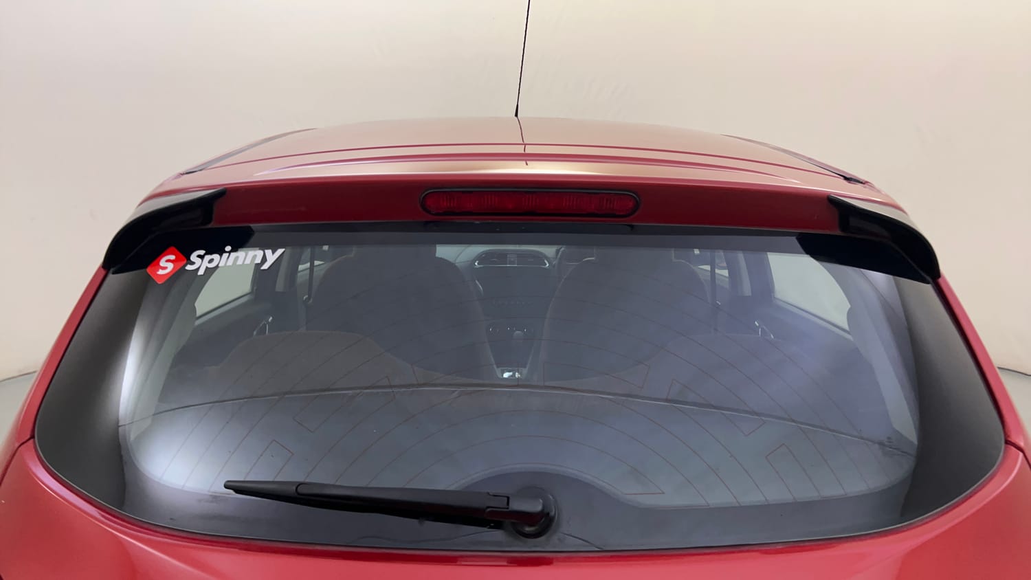 Used 2018 Tata Tiago Revotron XZA Petrol Automatic top_features Rear defogger