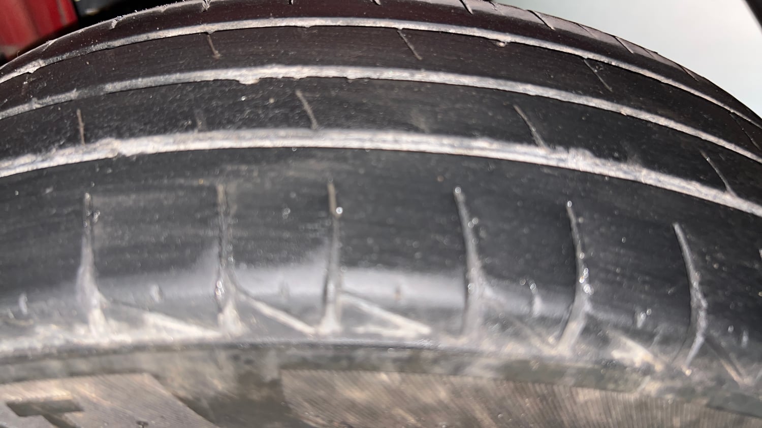 Used 2022 Maruti Suzuki Alto 800 VXi Petrol Manual tyres LEFT REAR TYRE TREAD VIEW