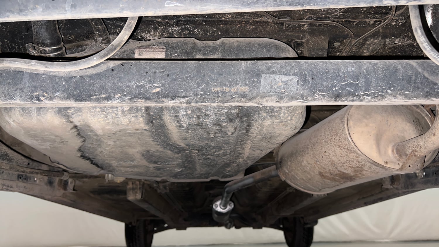 Used 2017 Maruti Suzuki Wagon R 1.0 VXI AMT Petrol Automatic extra REAR UNDERBODY VIEW (TAKEN FROM REAR)