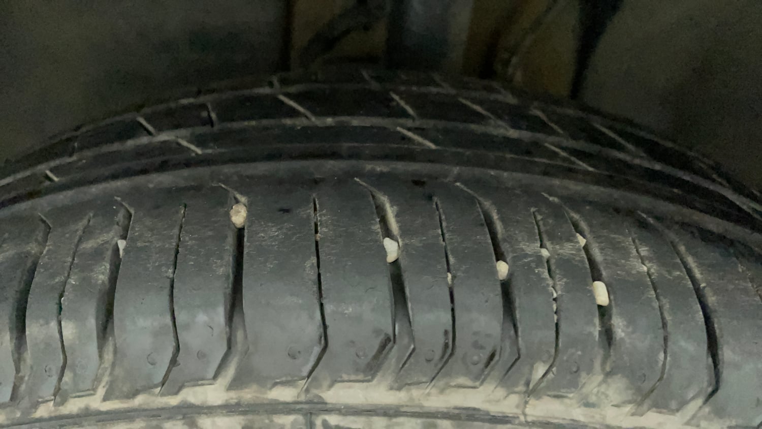 Used 2023 Tata Punch Adventure Rhythm Pack MT Petrol Manual tyres LEFT FRONT TYRE TREAD VIEW