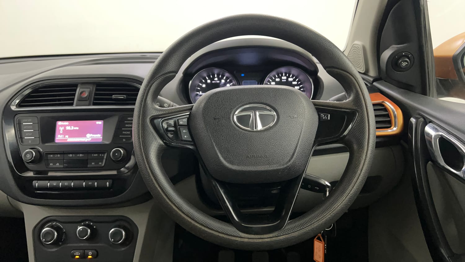 Used 2018 Tata Tiago Revotron XZ Petrol Manual interior STEERING VIEW