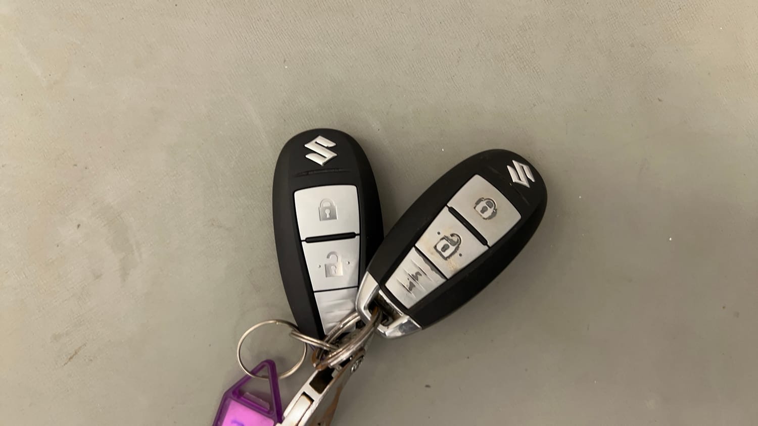 Used 2017 Maruti Suzuki Baleno Zeta 1.2 Petrol Manual extra CAR KEY VIEW