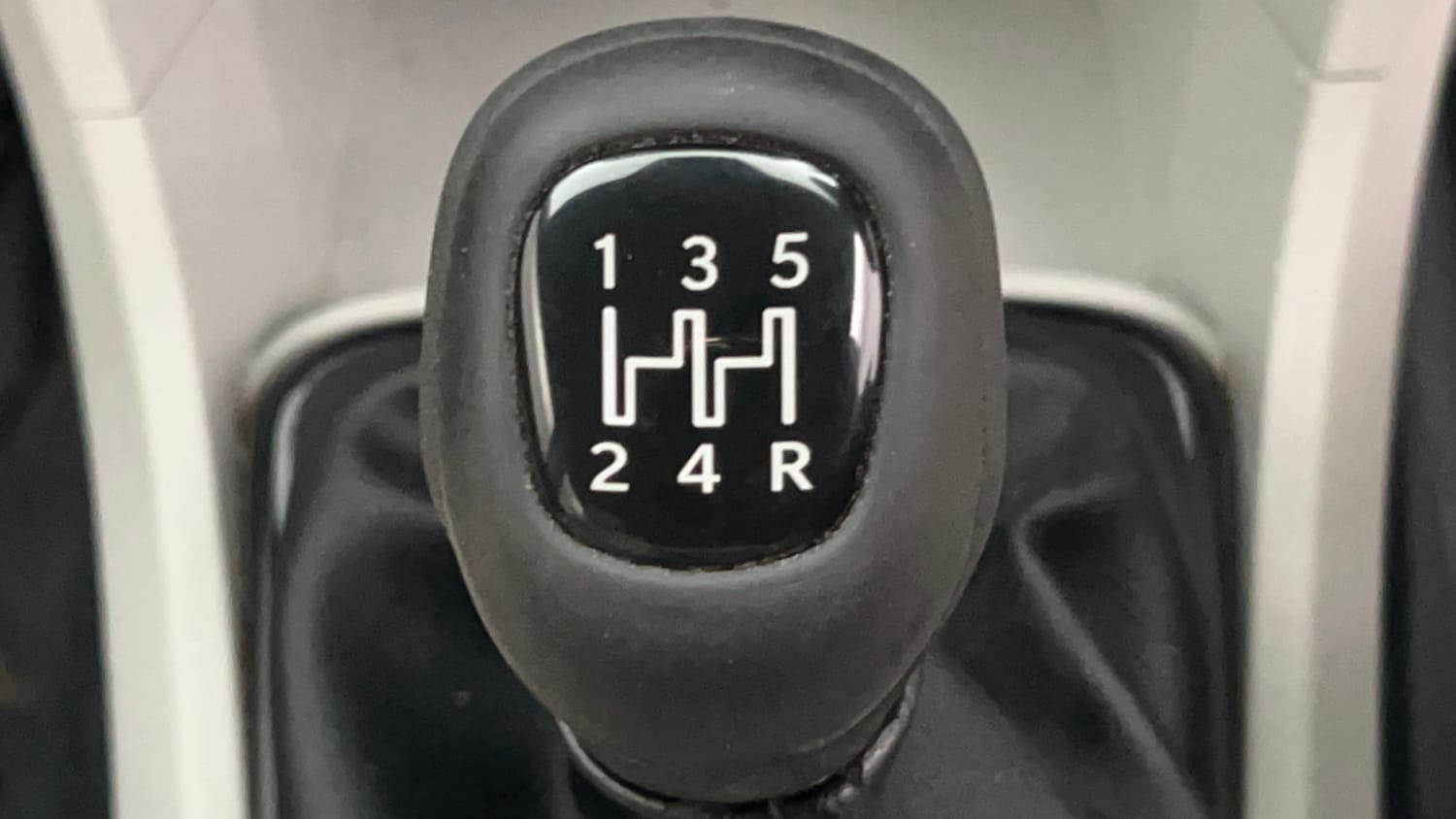 Used 2025 Tata Tiago XZ Plus Petrol Manual interior GEAR  KNOB VIEW