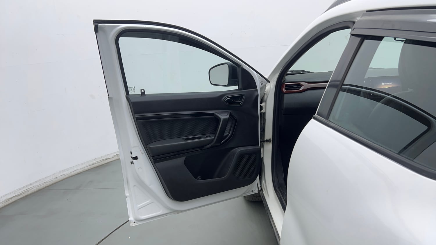 Used 2022 Renault Kiger RXZ Turbo CVT Petrol Automatic interior LEFT FRONT DOOR OPEN VIEW