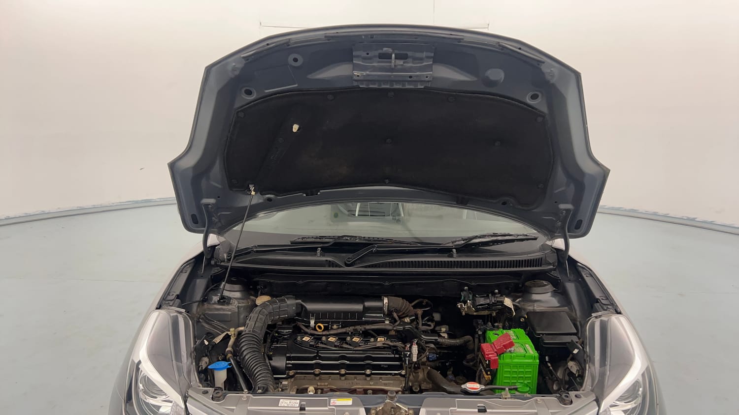 Used 2022 Maruti Suzuki Baleno Zeta Petrol Manual engine ENGINE & BONNET OPEN FRONT VIEW