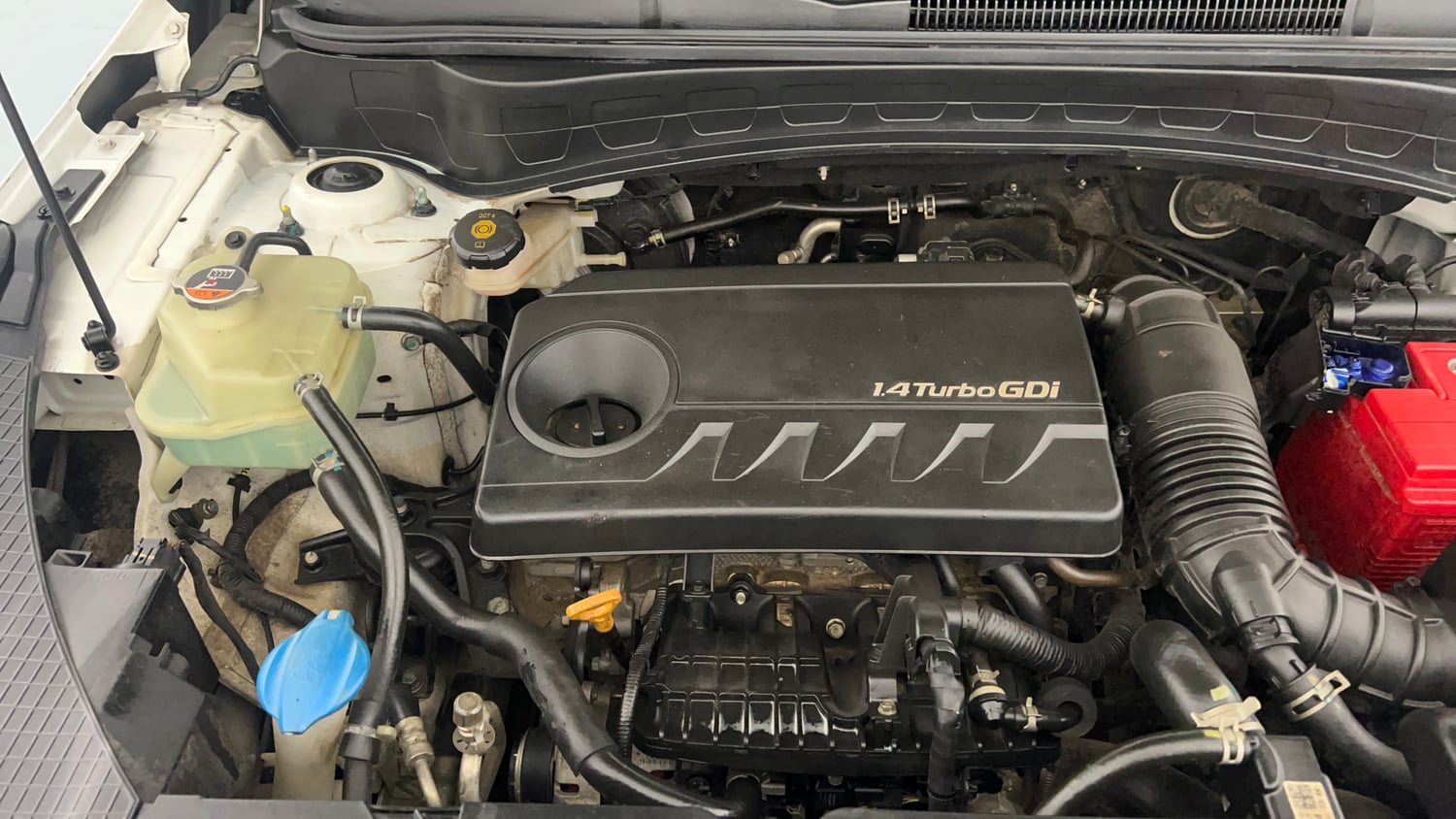 Used 2020 Kia Seltos GTX Plus DCT 1.4 Petrol Automatic engine ENGINE RIGHT SIDE VIEW