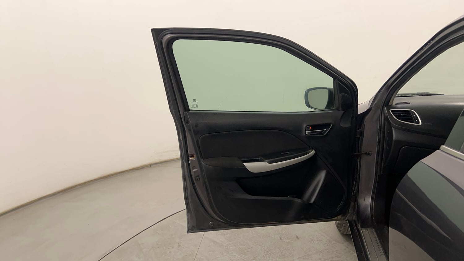 Used 2017 Maruti Suzuki Baleno Zeta 1.2 Petrol Manual interior LEFT FRONT DOOR OPEN VIEW