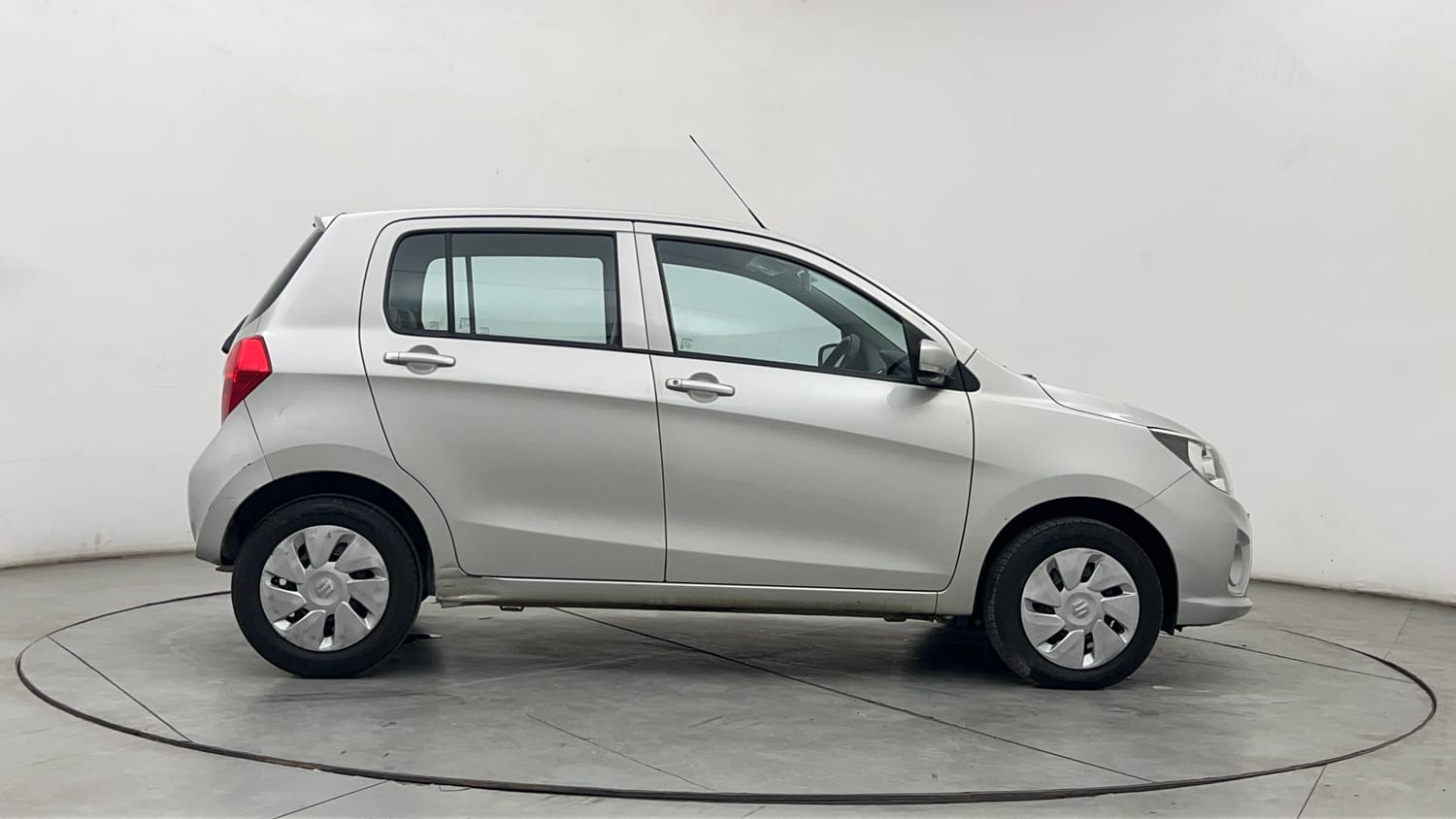 Used 2020 Maruti Suzuki Celerio ZXi Petrol Manual exterior RIGHT SIDE VIEW