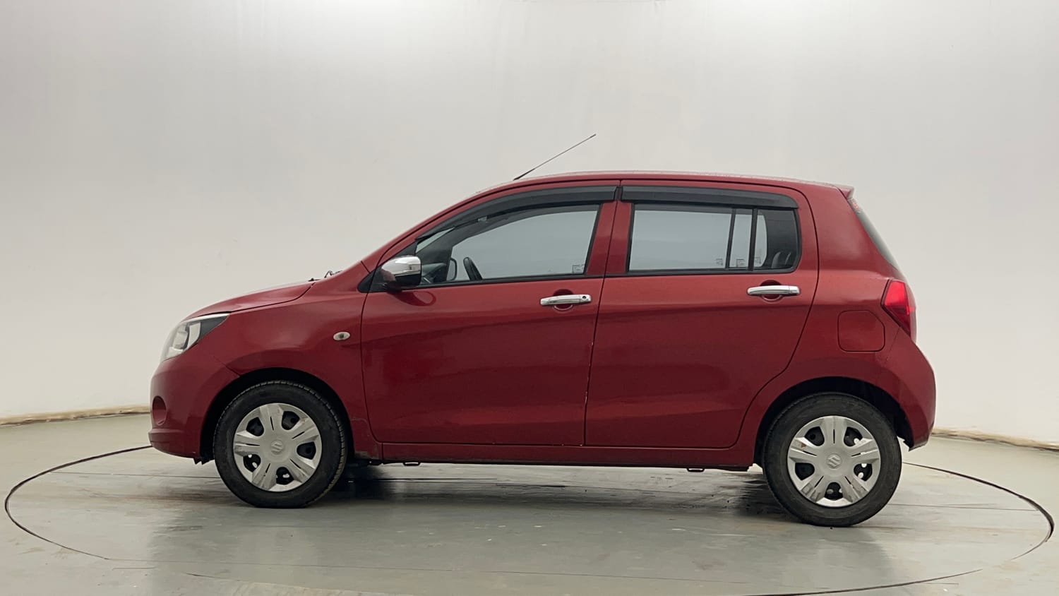 Used 2017 Maruti Suzuki Celerio VXi AMT Petrol Automatic exterior LEFT SIDE VIEW